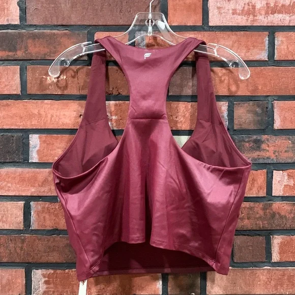 Fabletic Anywhere Shine Built-In Bra Tank - Picture 6 of 9